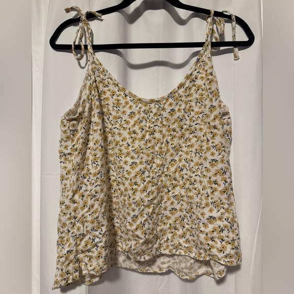 Abercrombie & Fitch XL adjustable strap tank top - Picture 3 of 3